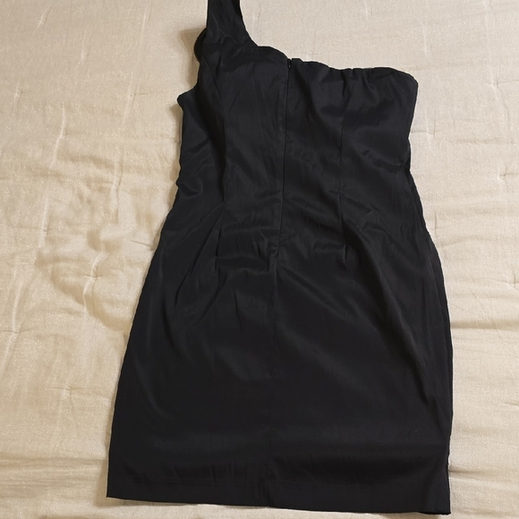 Cache Black One Shoulder Dress - Picture 7 of 15